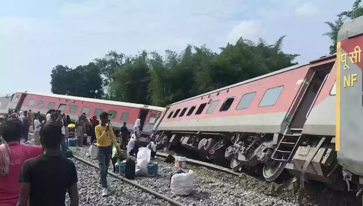 Three coaches derailed as Tirupati Express collides with another train near Padmapukur
