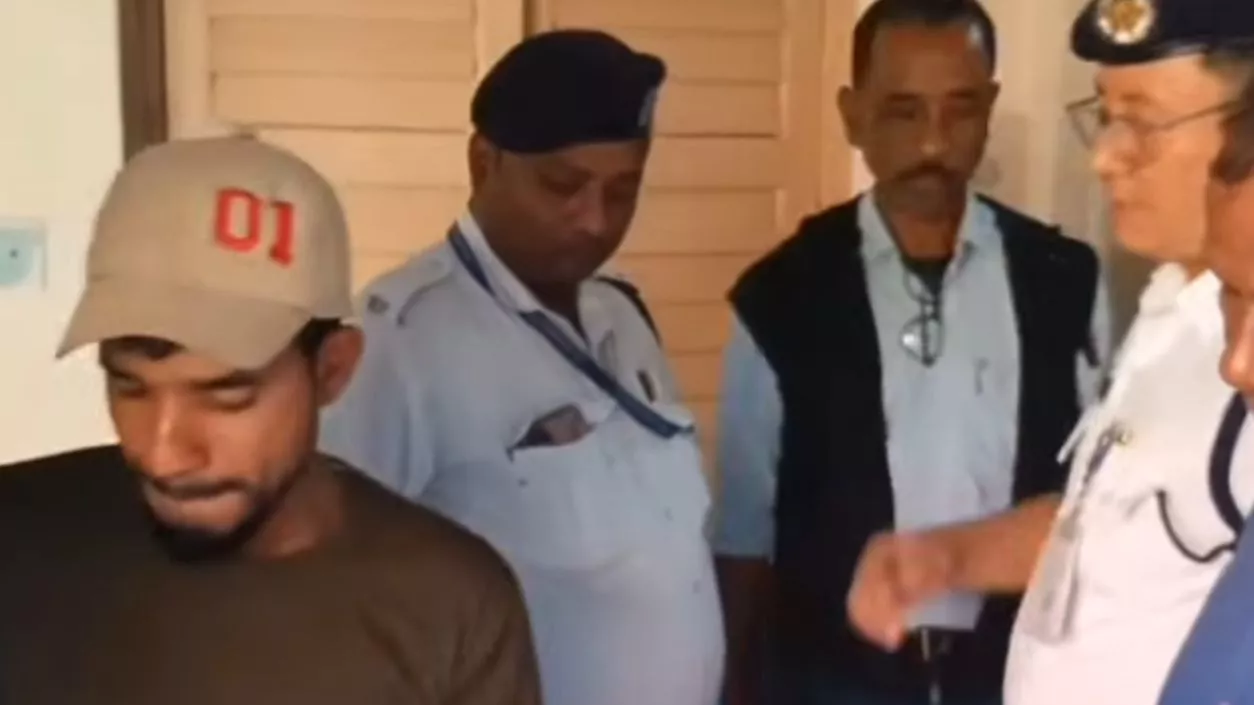 Suspect with fake documents arrested near Kolkata Mayor’s residence, claims to be Bangladeshi