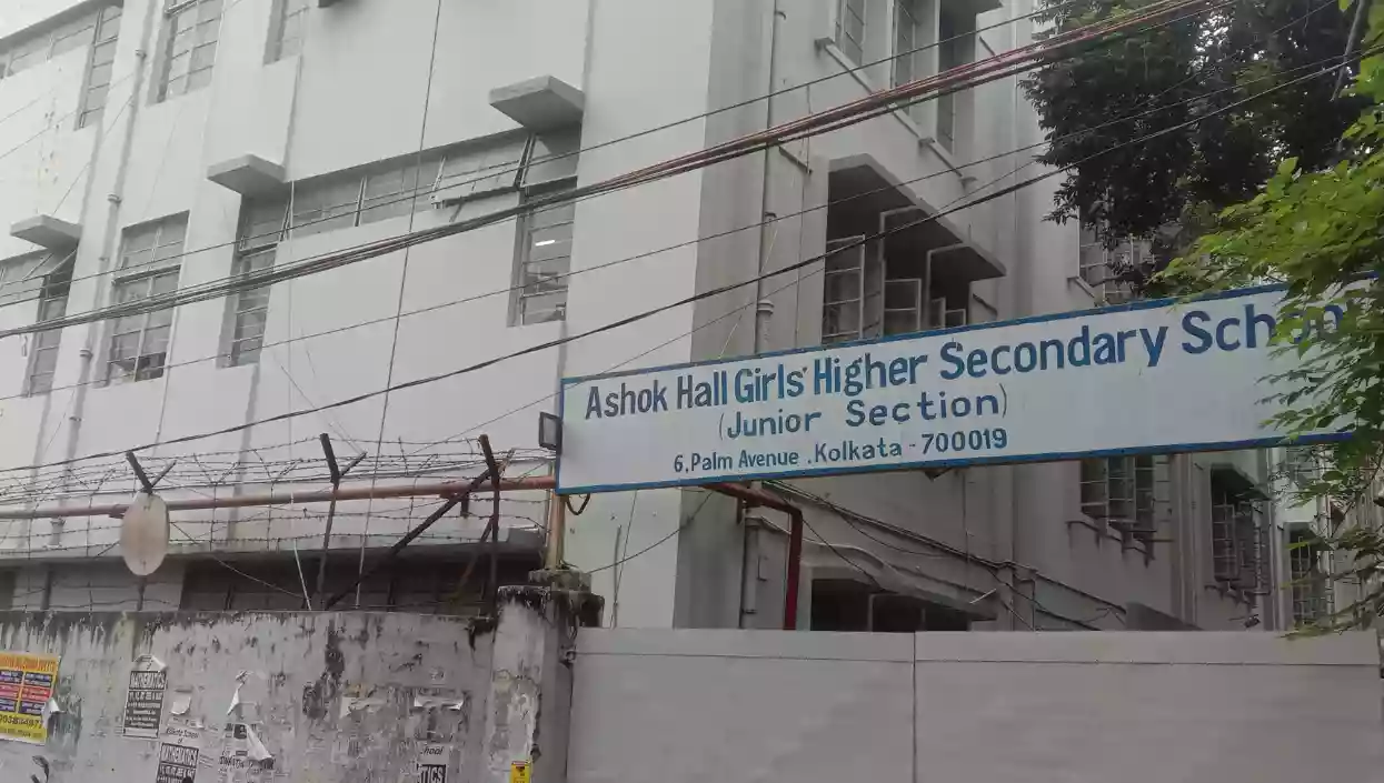 Fire breaks out at Ashok Hall Girls' School in Kolkata