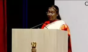 विकसित भारत के सपने को साकार करने में नई तकनीक अहम : राष्ट्रपति 	