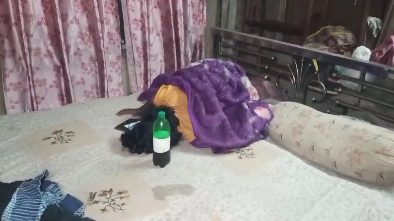 Son found living with mother’s corpse for 5 days in Dasnagar