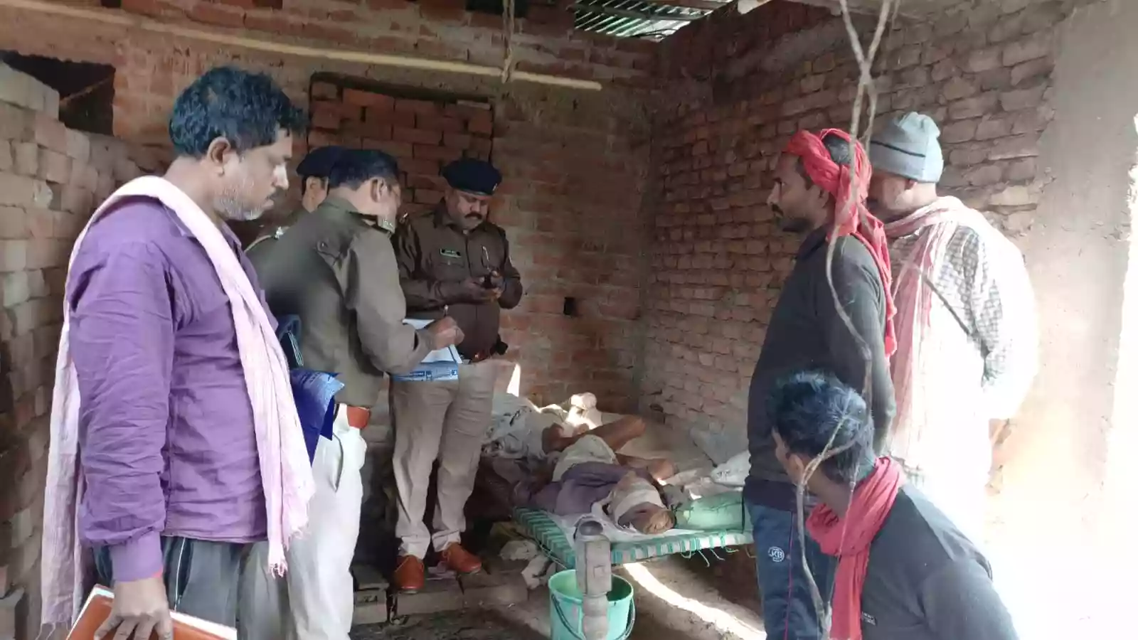 खगड़िया में एक शख्स की सोते समय गोली मारकर हत्या कर दी गई