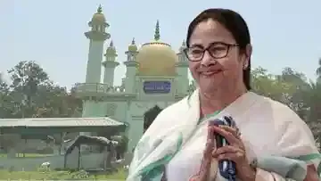 सोमवार को फुरफुरा शरीफ जाएंगी मुख्यमंत्री
