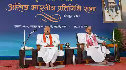 RSS pays homage to Manmohan Singh, expresses concern over Manipur, calls for unity in language disputes