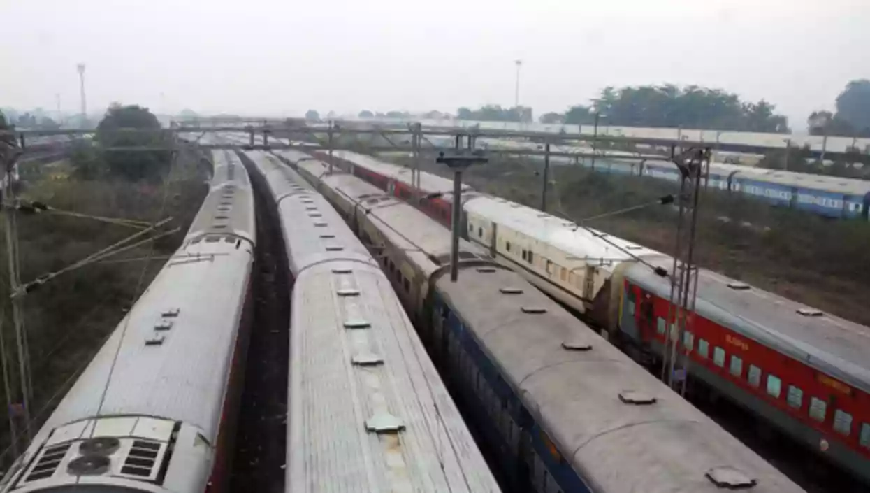 Hyderabad woman jumps from moving train to escape attempted rape; Suffers injuries