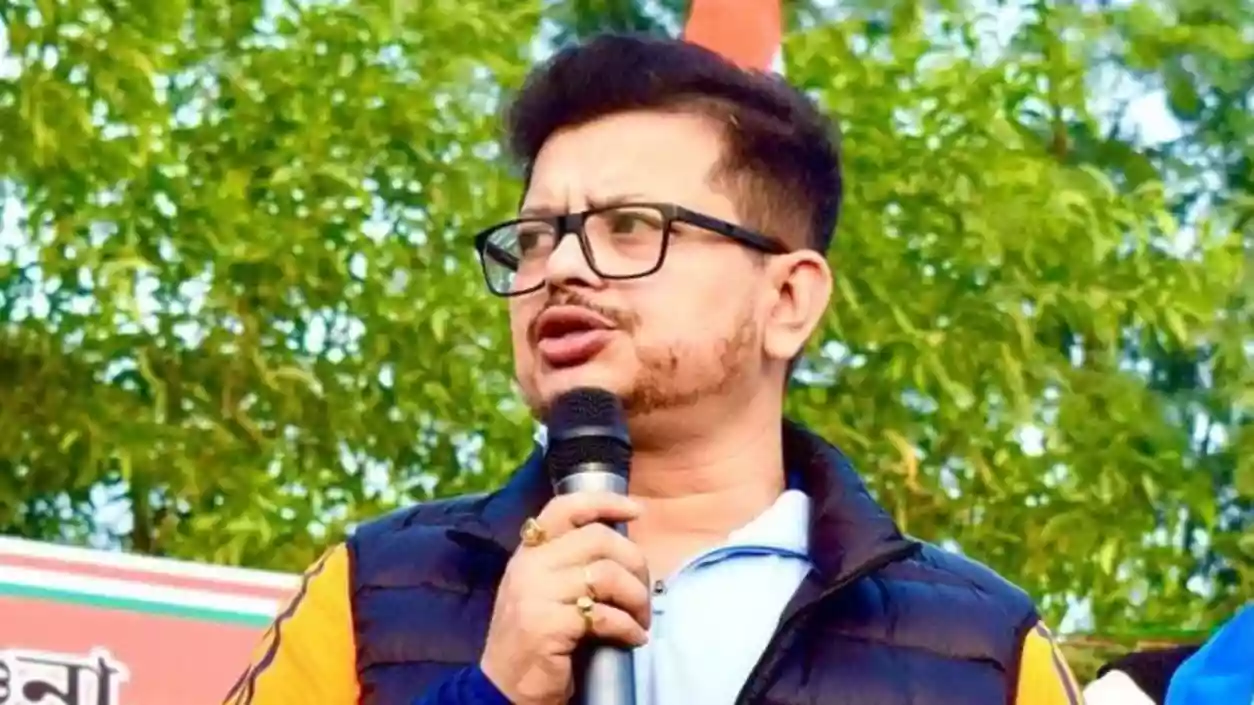 MP Ritabrata Banerjee urges Centre to consult Bengal before renewing 2026 Farakka treaty | Watch