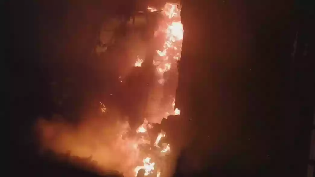 Fire burns down house at Kolkata's Paddapukur Lane, residents claim foul play