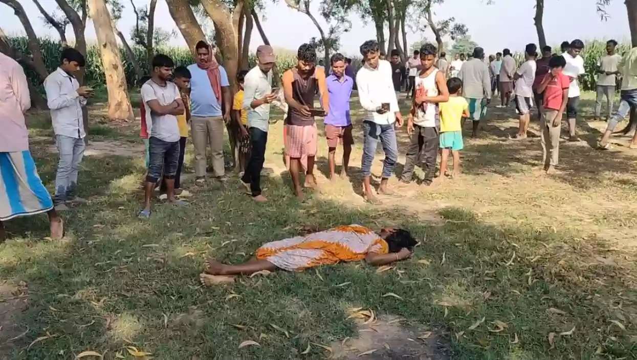 Woman’s body with throat slit found in Dalkhola field, investigations underway