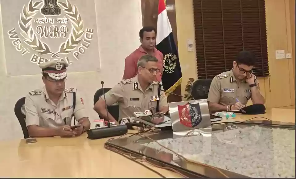 पोस्टरों के जरिए सांप्रदायिक अशांति फैलाने की साजिश