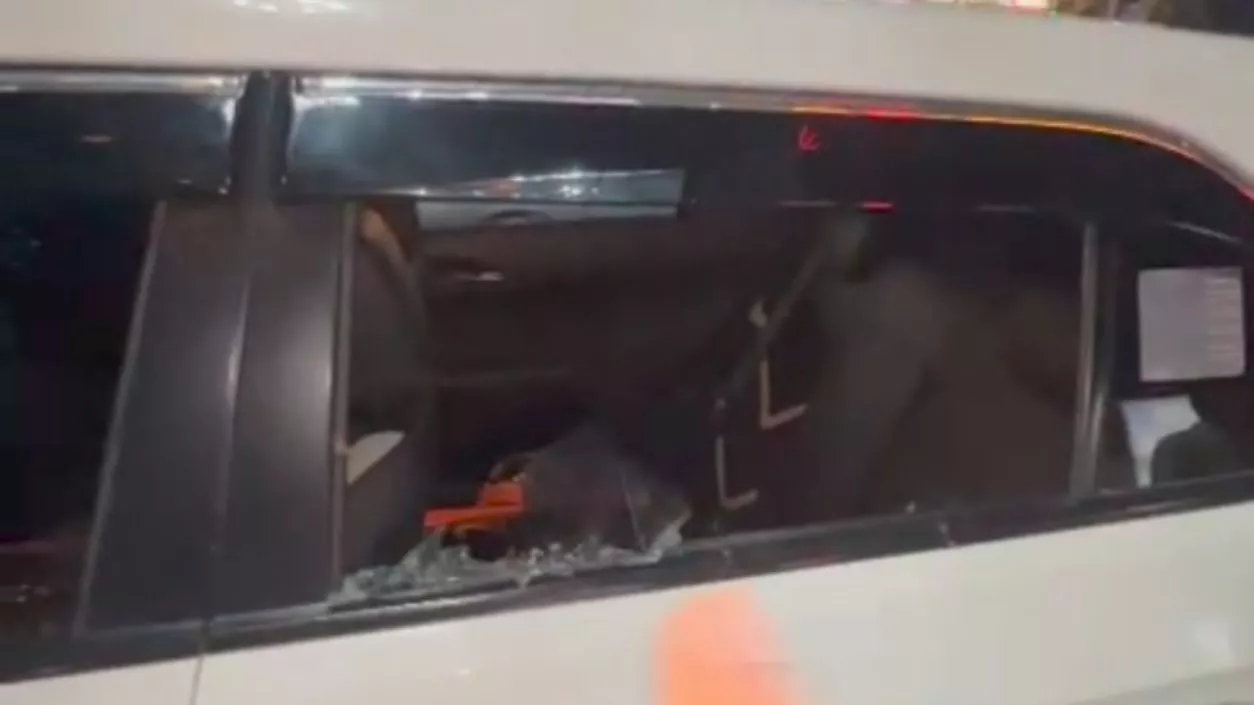 Car vandalised during Ram Navami procession in Kolkata’s Park Circus, police inaction alleged
