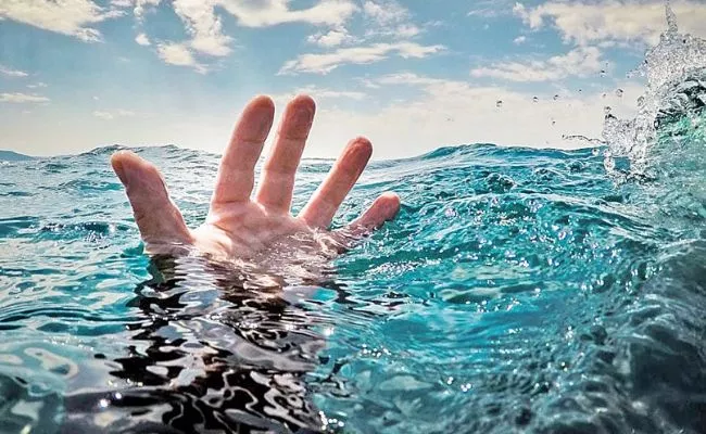 Two woman and two girls drowned in pond while bathing in Jharkhand