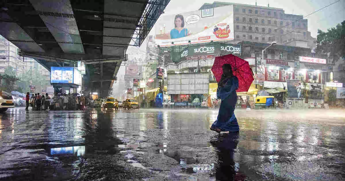Kolkata weather alert: thunderstorms and rain likely, gusty winds expected