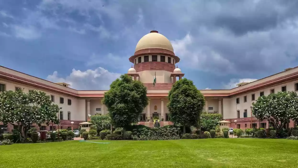 Supreme Court questions HC's bail order saying rape survivor 'invited trouble'