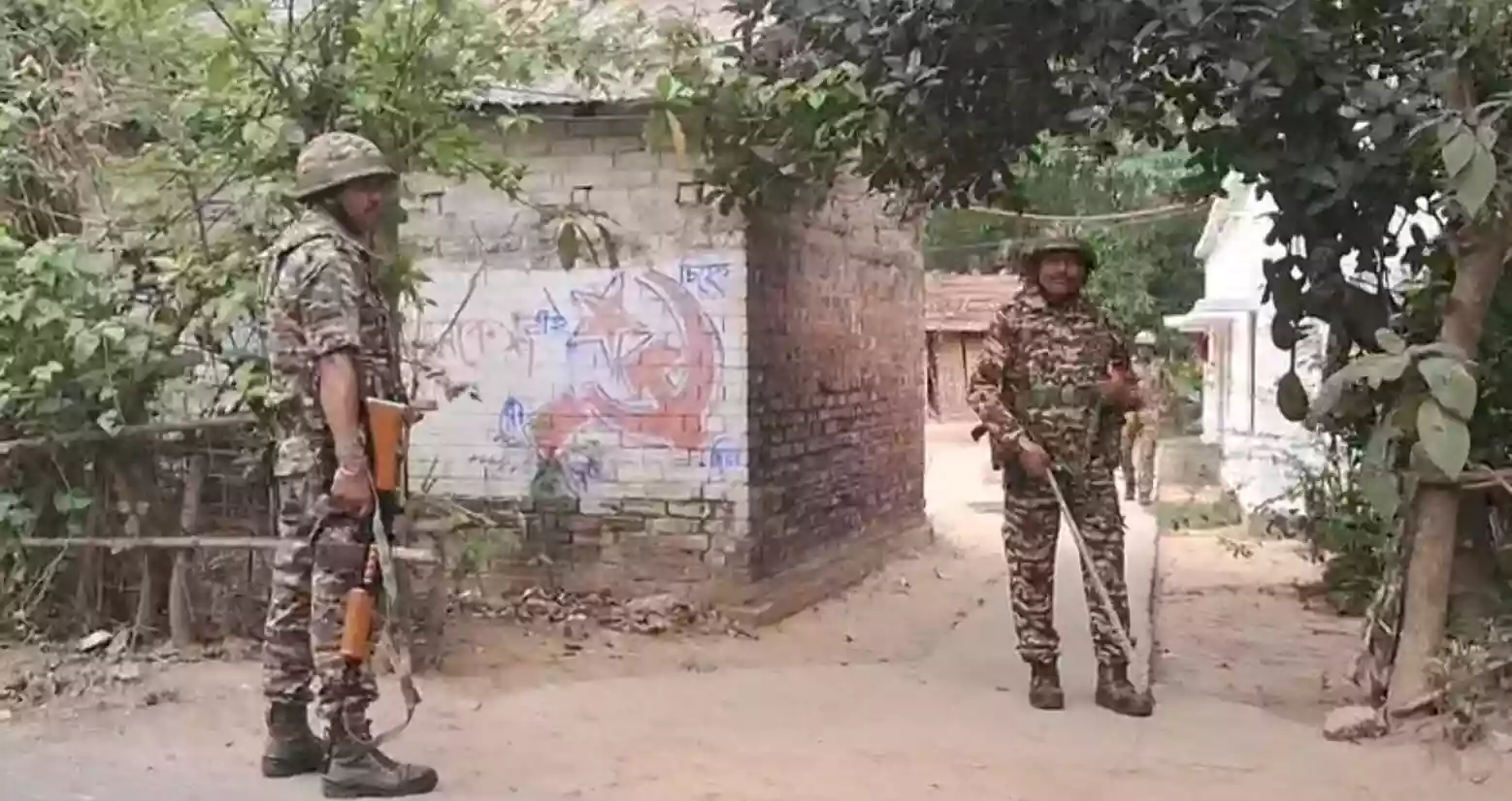 ED raids Nadia village in crackdown on passport and immigration racket