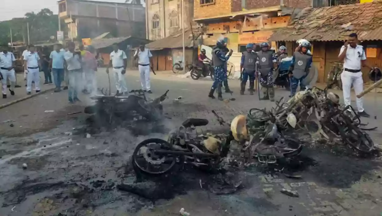 India hits back at Bangladesh over Bengal riots comment, 