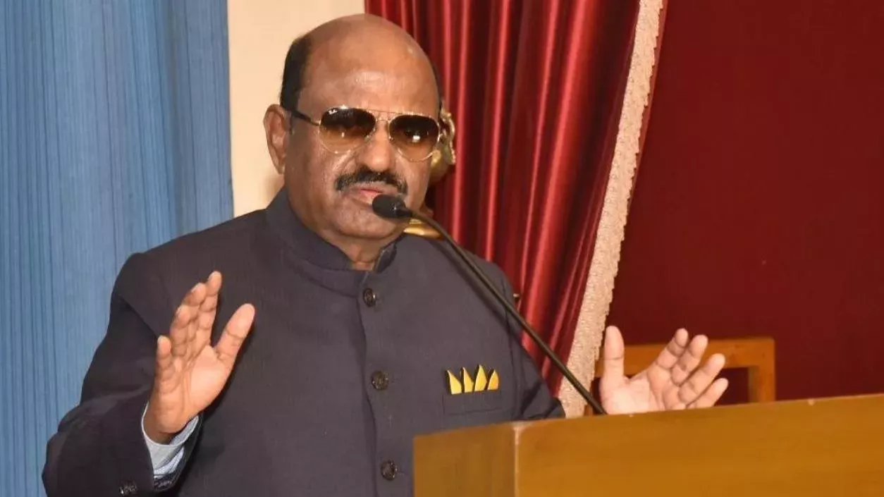 राज्यपाल बोस की हालत बिगड़ने के बाद उन्हें अपोलो अस्पताल में भर्ती कराया गया