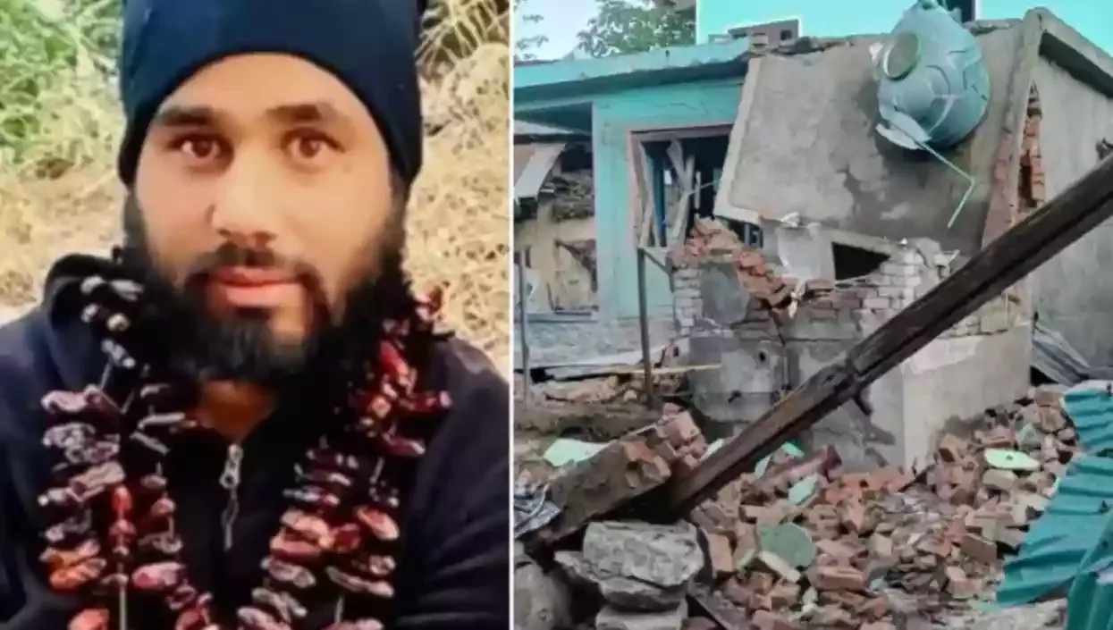सुरक्षा बलों ने पहलगाम हमले के आतंकवादी आसिफ और आदिल के घरों को उड़ाया