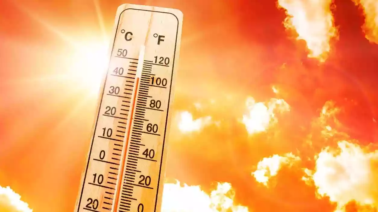 Heatwave alert in Bengal’s three districts as temperature tops 40°C, weather shifts expected soon