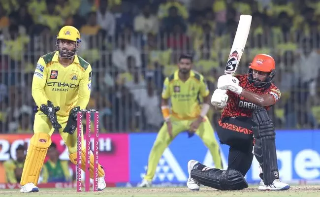 SRH beat CSK in Chennai by 5 wickets, Harshal Patel wins PoTM for 4/28