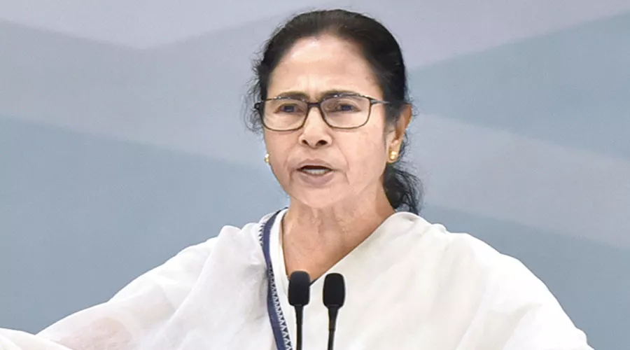 बेरोजगार शिक्षाकर्मियों को लेकर ममता का बड़ा ऐलान, हर महीने दिया जाएगा पैसा