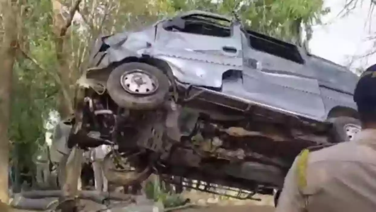 10 killed after van falls into poisonous well in Madhya Pradesh's Mandsaur