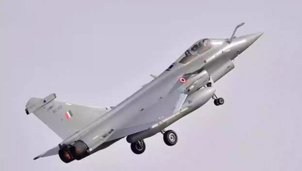 India to sign ₹63,000 crore deal with France today for 26 Rafale Marine fighters for INS Vikrant