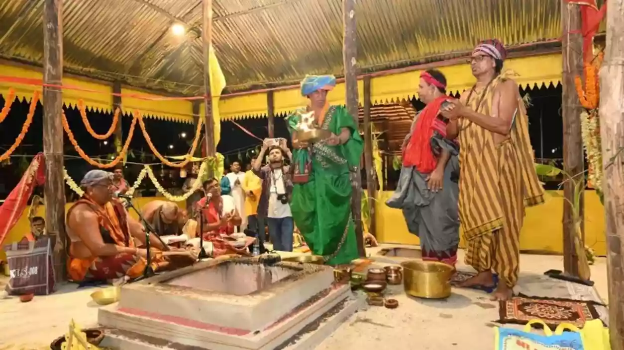 Traders in Digha pin hopes on Jagannath temple opening to revive post-Covid business slump