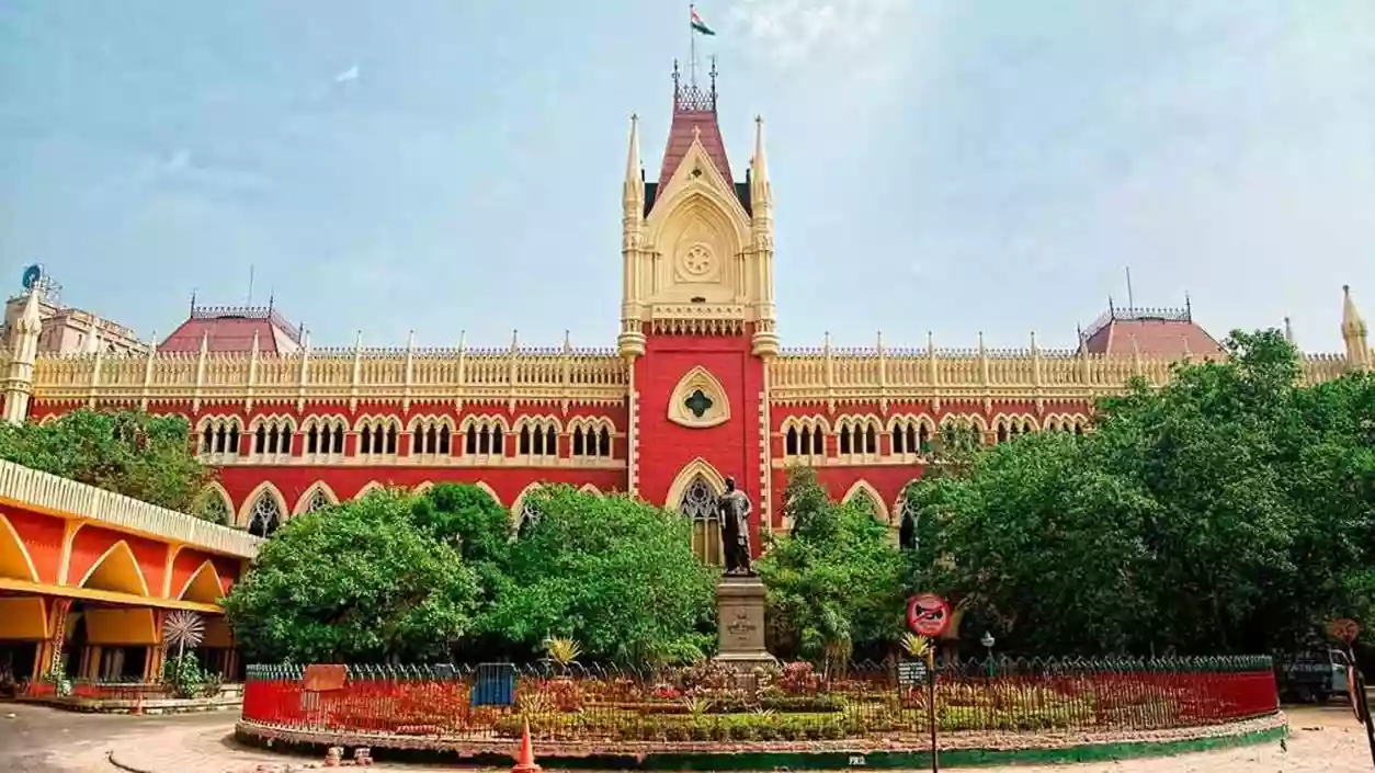Calcutta HC orders probe after protesters allegedly insult Justice Basu, harass senior lawyer