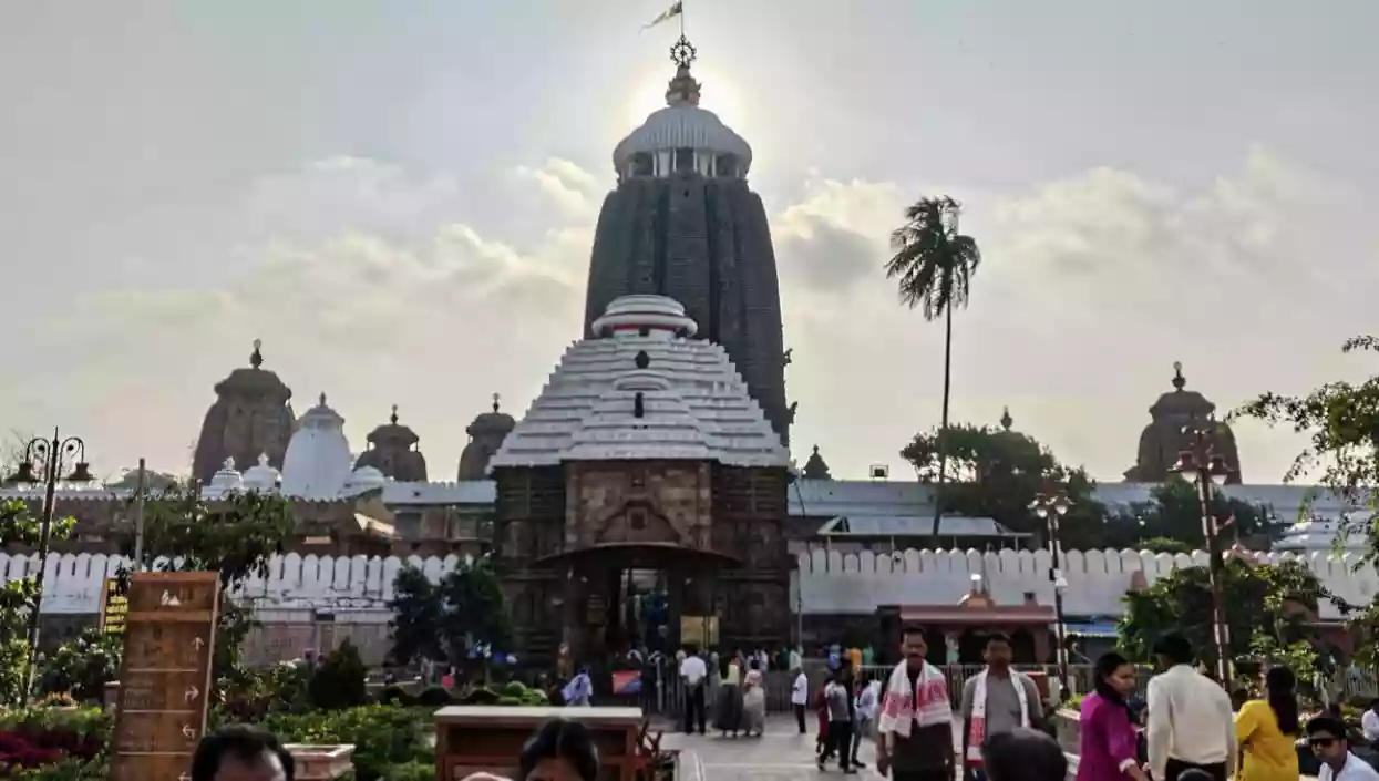 Puri Jagannath servitor issued notice for 'misusing' sacred wood Bengal’s Digha Temple