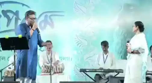 CM Mamata sings Rabindra sangeet, calls for year-round relevance of Tagore's poems
