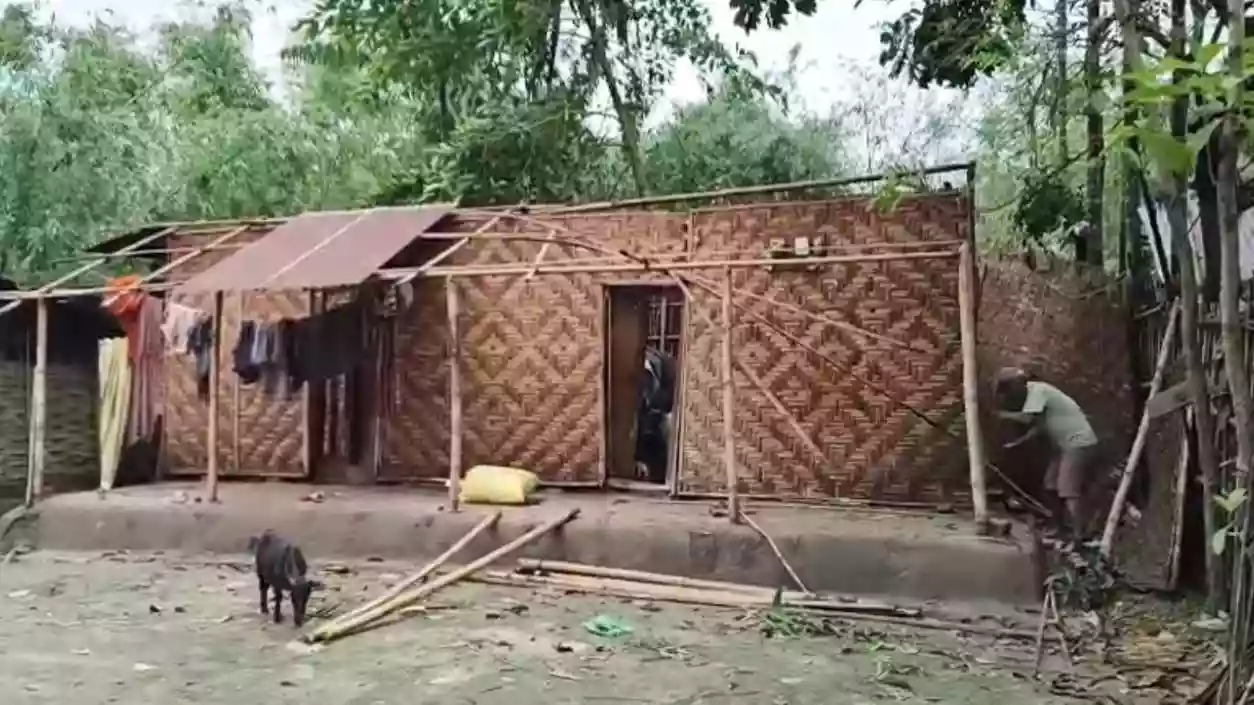 Severe storm hits Dinajpur, causes widespread damage to homes and power infrastructure