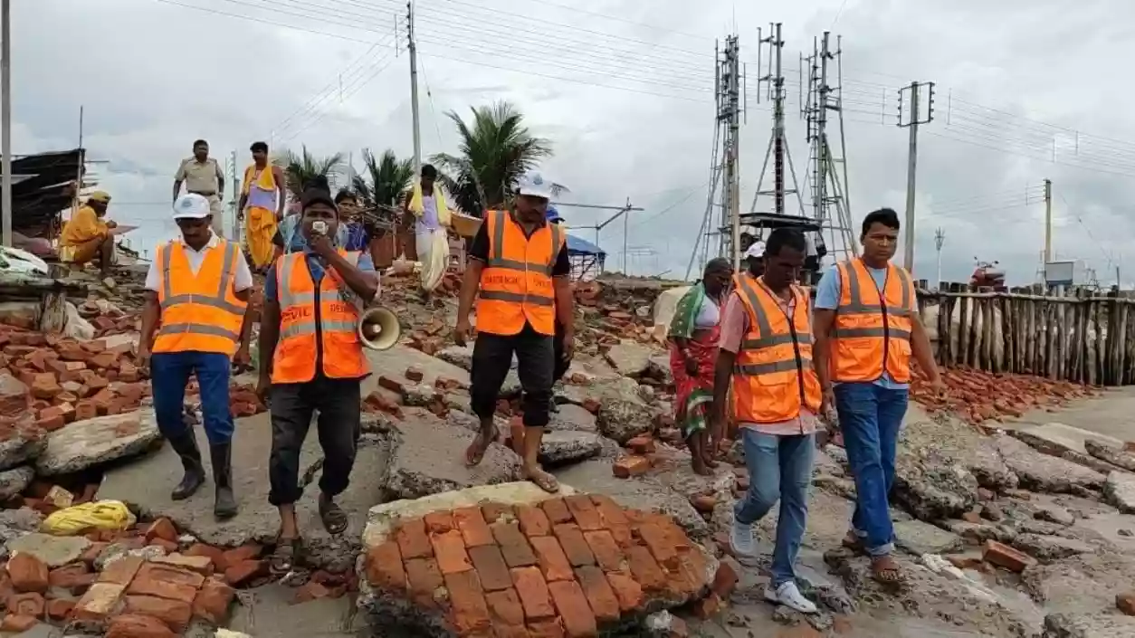 Cyclone Shakti intensifies over Bay of Bengal; Sundarbans residents alerted as preparations intensify