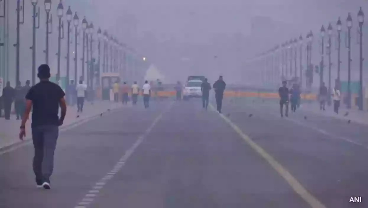 Delhi mandates anti-smog guns for all high-rise commercial and institutional buildings