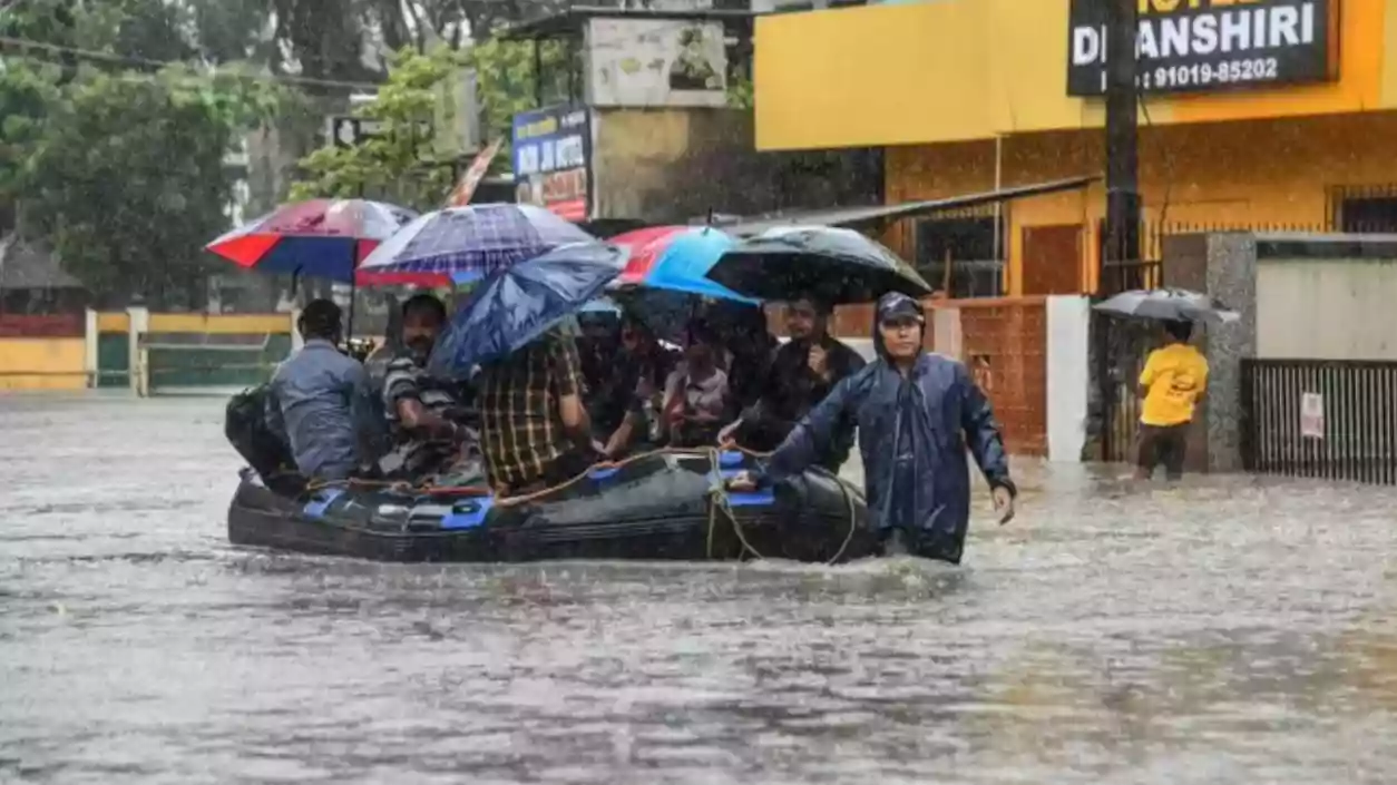Relentless rain triggers flash floods, landslides across Arunachal; 117 houses damaged, roads blocked