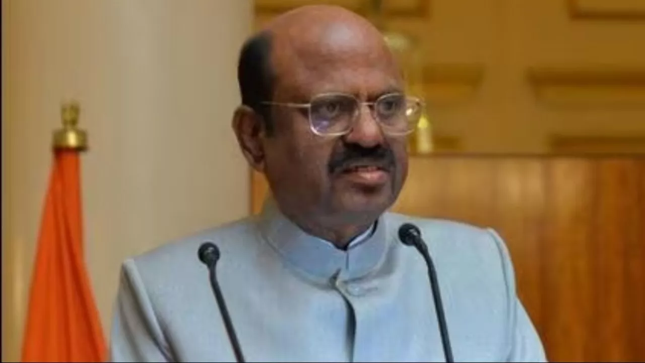 मैं कहीं नहीं जा रहा, बंगाल को हिंसा मुक्त बनाने के मिशन पर और तेज़ी से काम करूंगा : राज्यपाल सी वी आनंद बोस