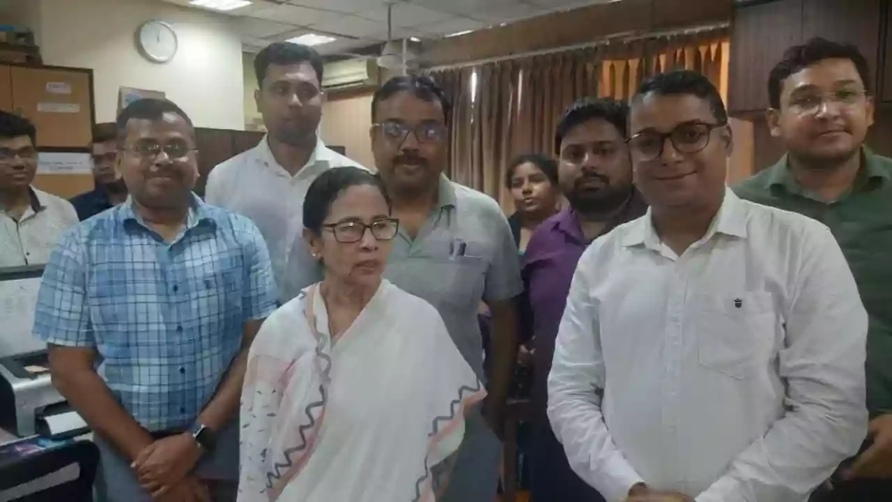 Mamata conducts surprise visit at Nabanna's Finance Dept
