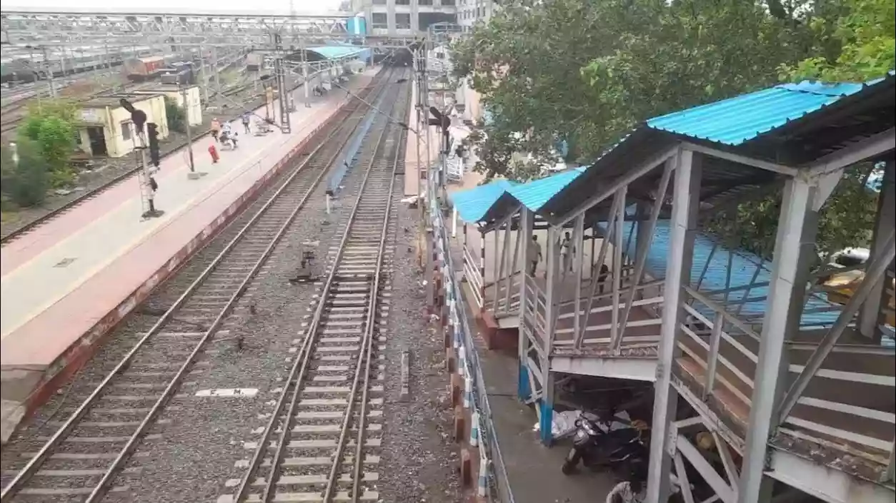 Santragachhi Station’s modern upgrade enters final phase with completion targeted by 2026