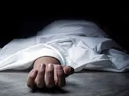 बउबाजार में मरम्मत के दौरान गिरा पुराने मकान का हिस्सा, एक की मौत