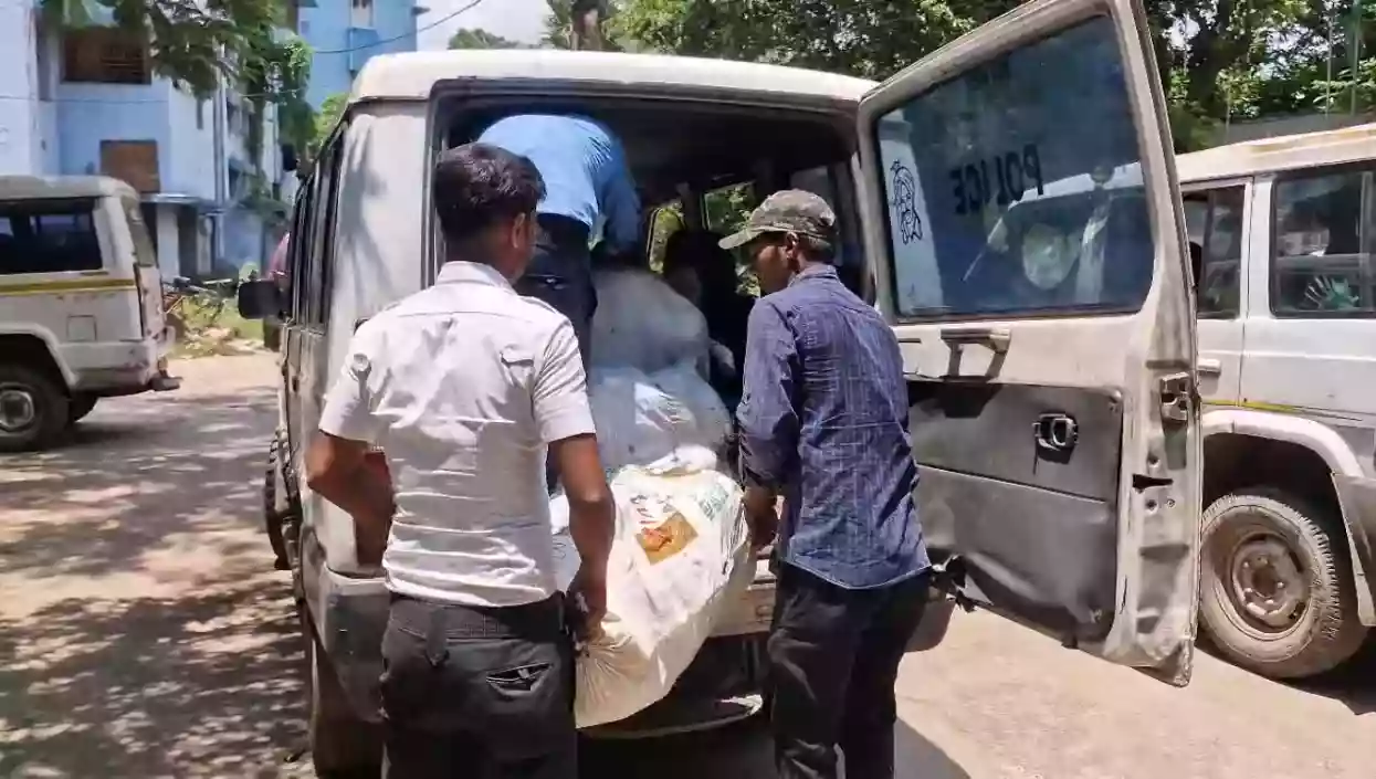 150 kg ganja seized in Howrah, 4 smugglers from Bihar arrested in Liluah 
