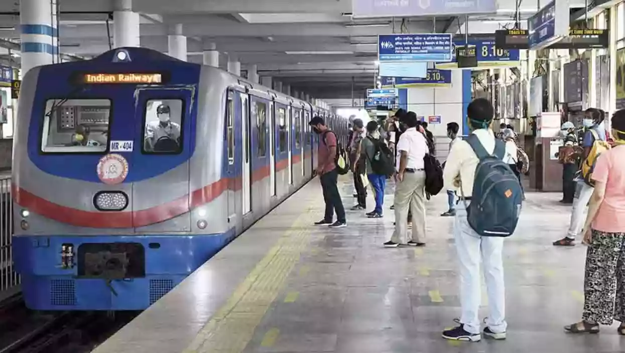 Kolkata Metro's safety push falters as yellow line violations continue despite penalty