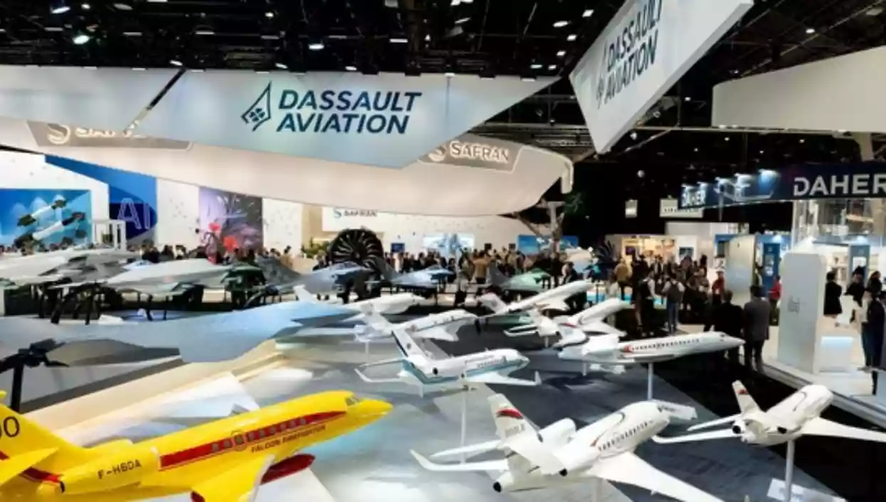 Reliance ties up with Dassault to build Falcon 2000 jets in India by 2028