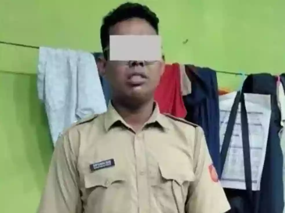 गर्लफ्रेंड को इंप्रेस करने थाने पहुंचे 'इंस्पेक्टर साहब' हुए गिरफ्तार