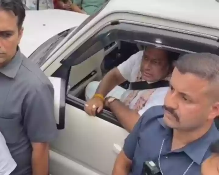 'राज्य का कानून सोनागाछी की सेक्स वर्करों जैसा'