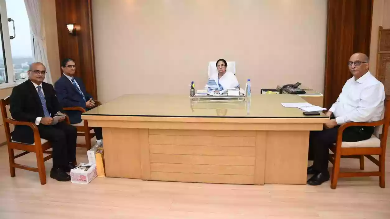 Bangladesh envoy meets CM Mamata, discusses border trade, Teesta water, and cultural ties at Nabanna