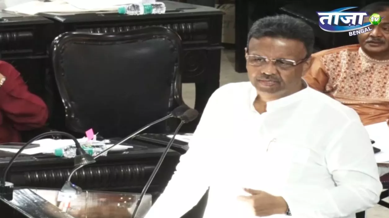 Kolkata Mayor flags fire safety concerns, blames hawkers and inaccessible water sources | Watch