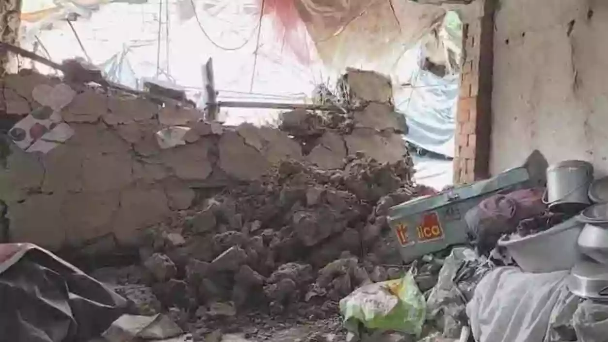 Sleeping couple crushed to death as mud wall collapses during rain in South 24 Pgs