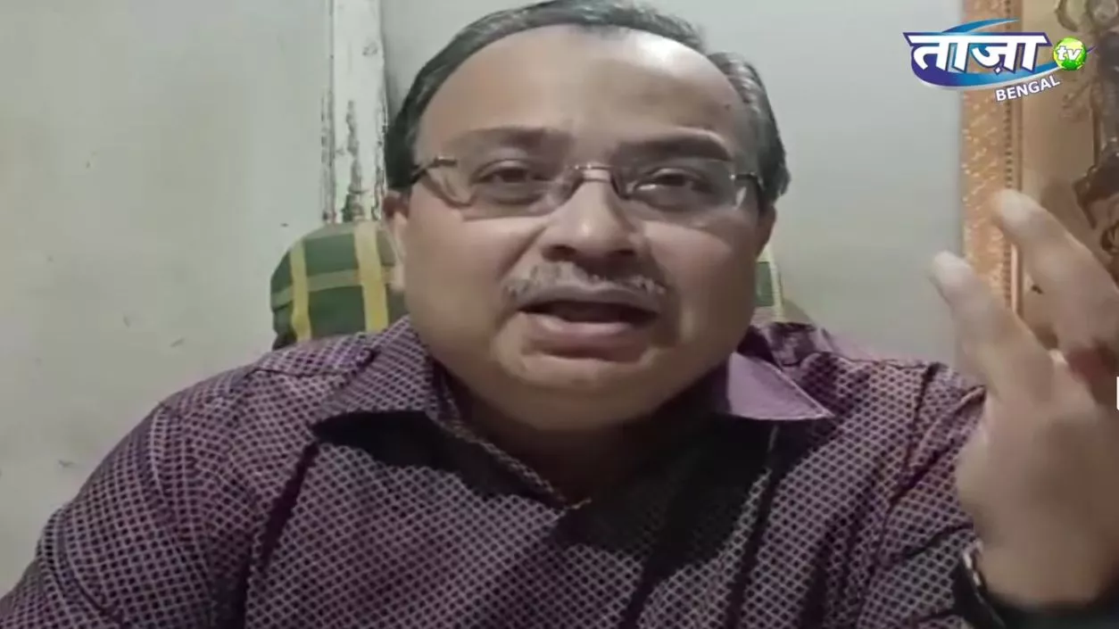 Kunal Ghosh hits out at BJP over PM Modi's photo beside Maa Kali | Watch