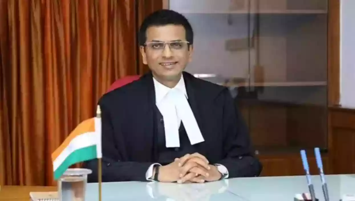 Former CJI D.Y. Chandrachud to vacate official residence amidst controversy