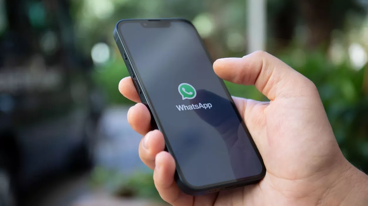 Bengal STF arrests 2 for helping Pakistani agents with Indian WhatsApp via fake SIM cards