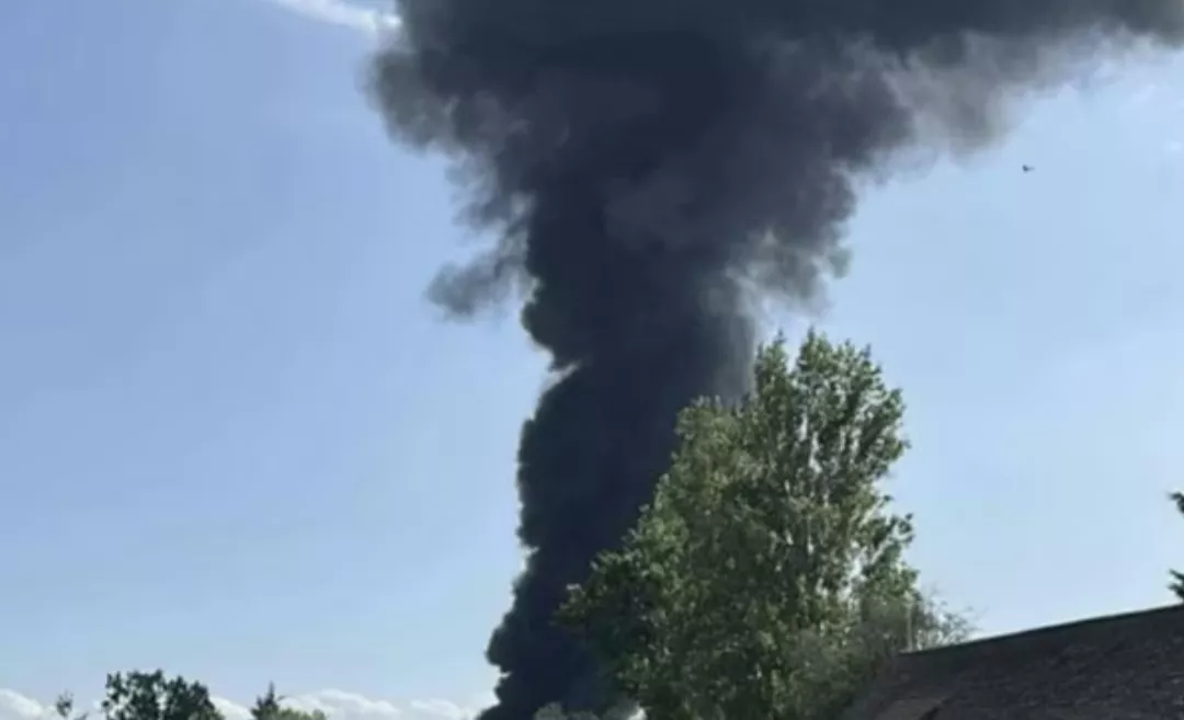Plane crashes in London, turns into fireball after take-off